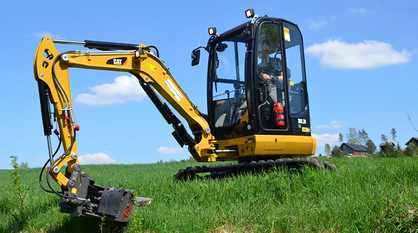 PR BCP 860x480 px_Cat 302.7D_.jpg