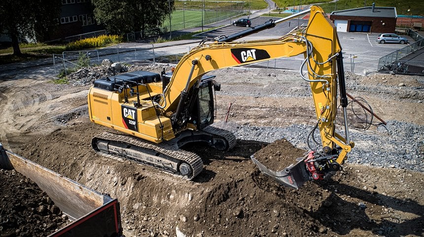 PR 860x480 px_Cat 326F_.jpg