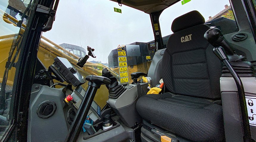 Car 310 Z-Line hytte LR.jpg