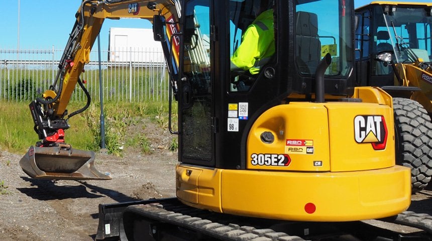 PR BCP 860x480 px_Cat 305E24.jpg