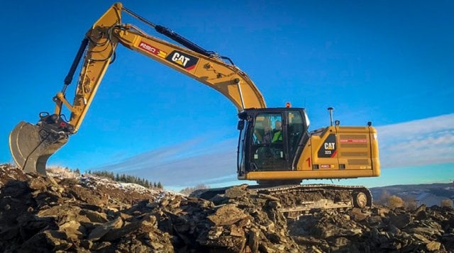 PR 860x480 px_Cat 323_.jpg