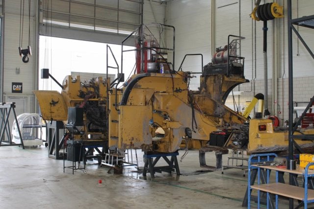 Services - Revisies & Rebuild.JPG