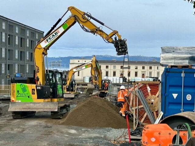 Cat 310 Zrent hos Solberg maskin.jpg