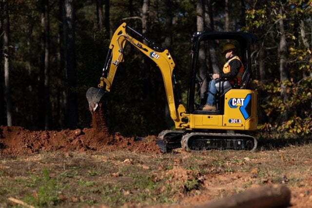 301.9 Electric Mini Excavator_working shot 2.jpg